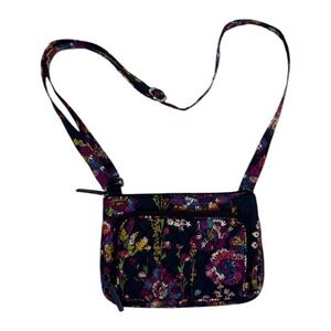 Vera Bradley Hipster Crossbody Bag Navy Floral Quilted Boho Cottagecore Casual